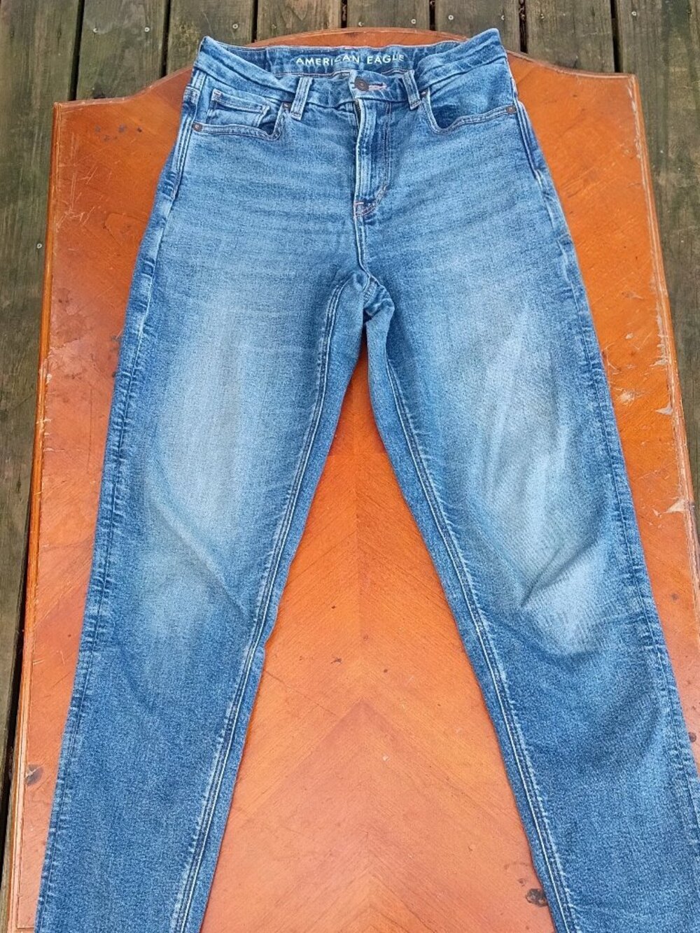 Size 2 Long American Eagle Women's Stretch Jeans Medium Wash Blue Contouring